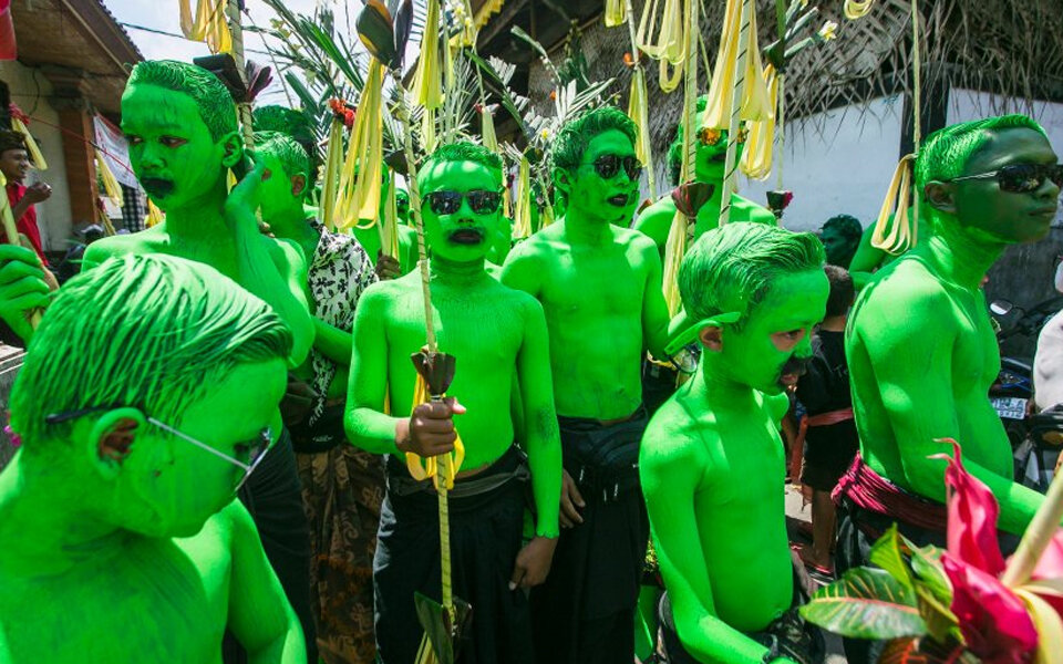 Grün gegen böse Geister: Grusel-Ritual auf Bali