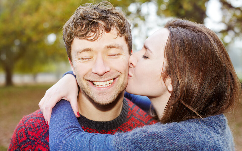 6 Gründe, warum Du heute küssen sollst