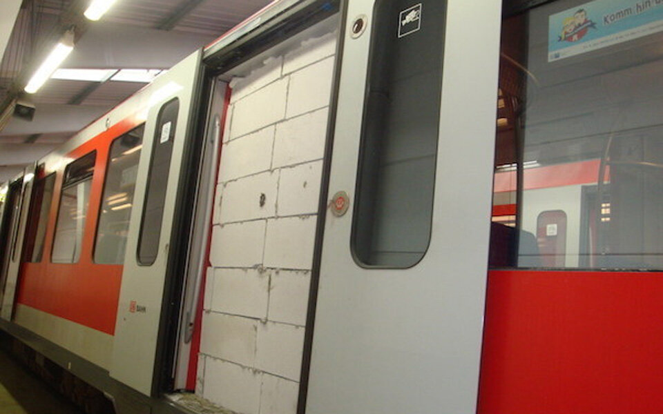 Video zeigt irre S-Bahn-Maurer